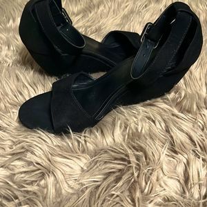 H&M Open Toe Wedges